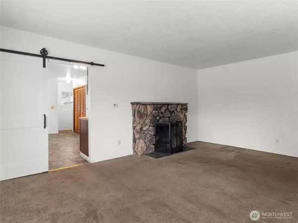 Tacoma, WA 98409,5428 S Cedar St