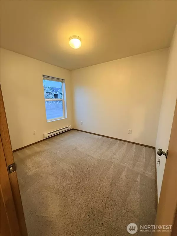 Yelm, WA 98597,9917 Dragt SE