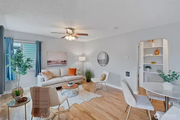 Tacoma, WA 98465,1027 S Rochester ST