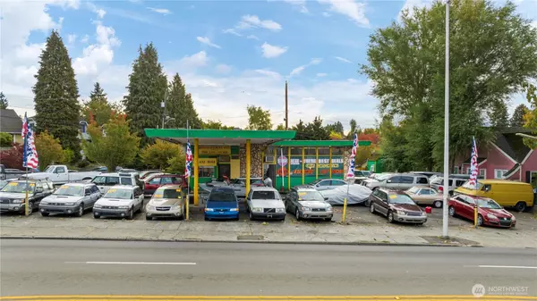 Seattle, WA 98115,7860 Lake City WAY NE