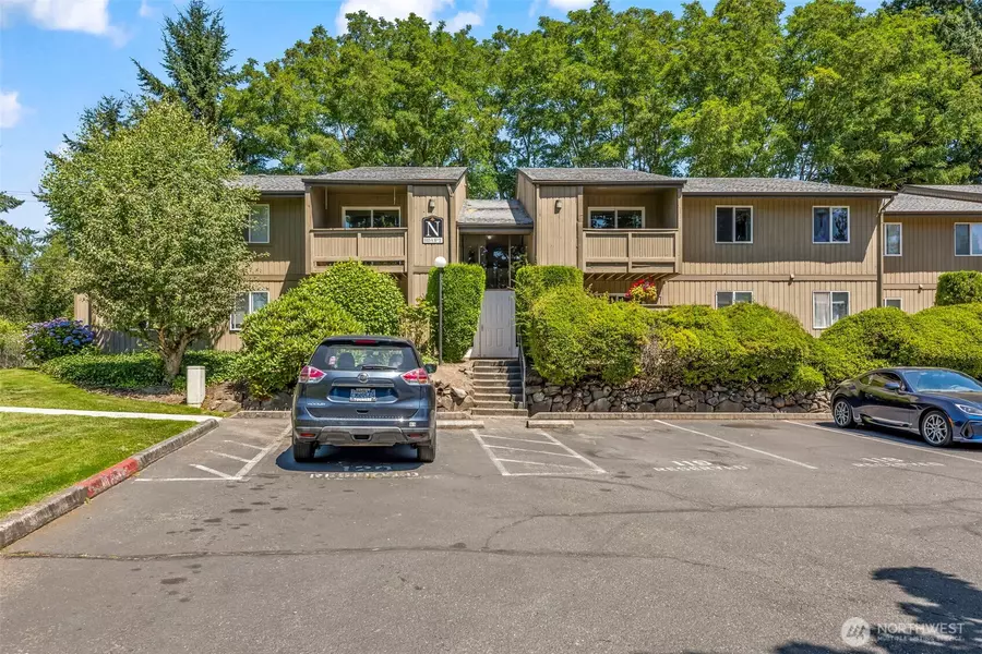 6105 N 16th ST #N203, Tacoma, WA 98406