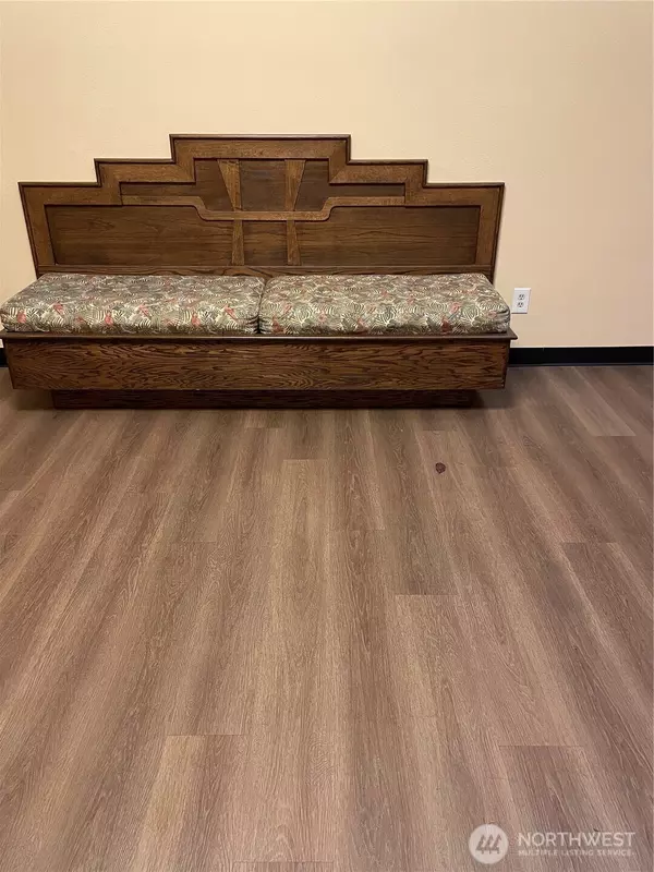 Seattle, WA 98133,13717 Linden AVE N #229