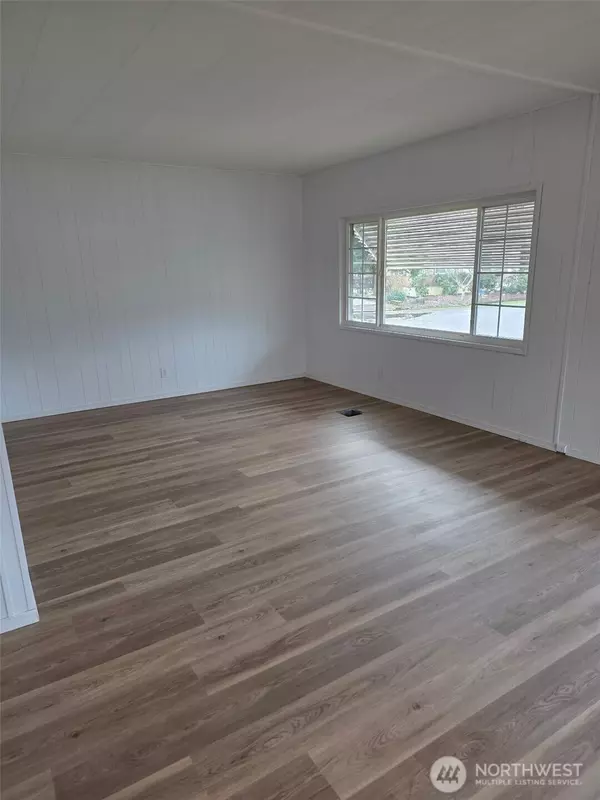 Tacoma, WA 98443,3213 28th Street Ct E #35