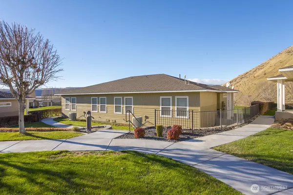 Quincy, WA 98848,9246 NW Canyon Dr #C12