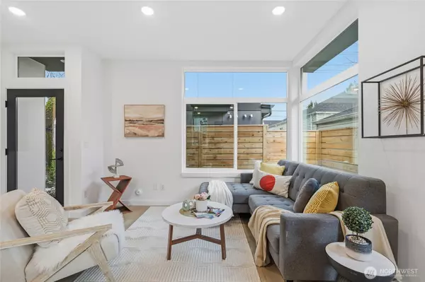 Seattle, WA 98108,805 S Sullivan ST