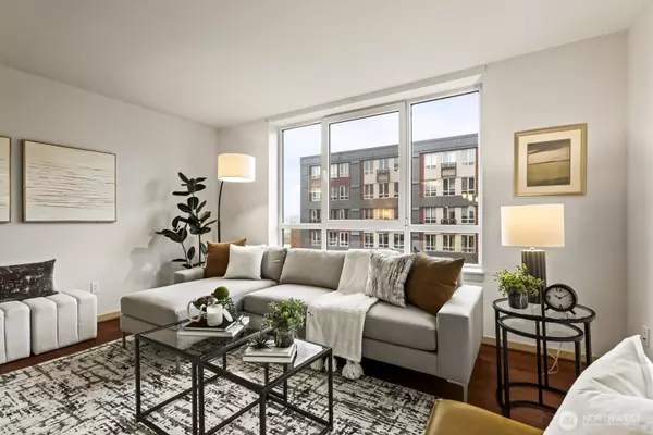 Seattle, WA 98107,1530 NW Market ST #602