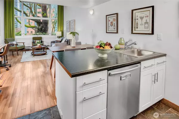 Seattle, WA 98101,1000 Union ST #202