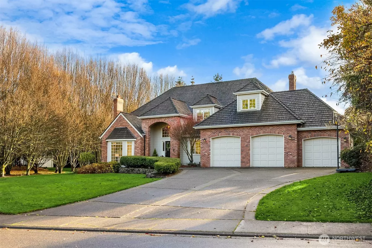 Bainbridge Island, WA 98110,1245 High School RD NE