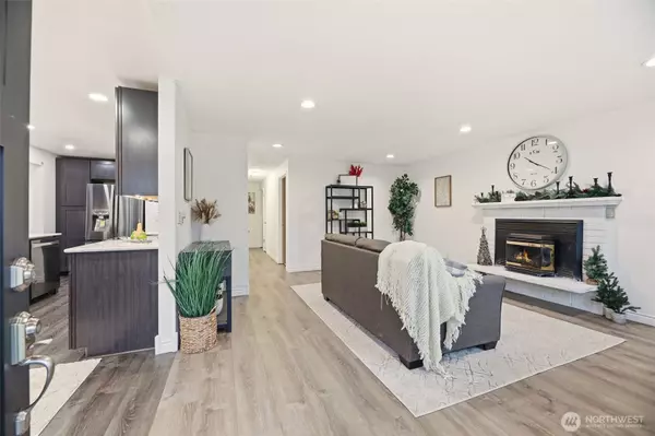 Tulalip, WA 98271,6627 22nd DR NE