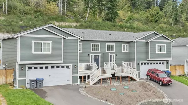 19015 E State Route 3 #B, Allyn, WA 98524