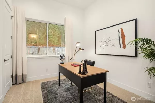 Kirkland, WA 98033,10814 (HS 61) 120th LN NE #A