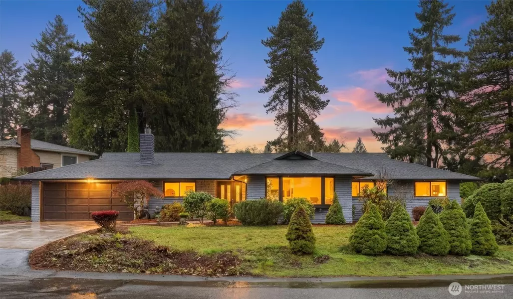 12544 SE 16th ST, Bellevue, WA 98005