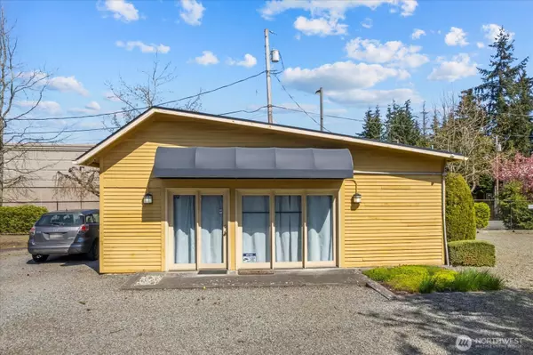 Everett, WA 98203,6915 Evergreen WAY