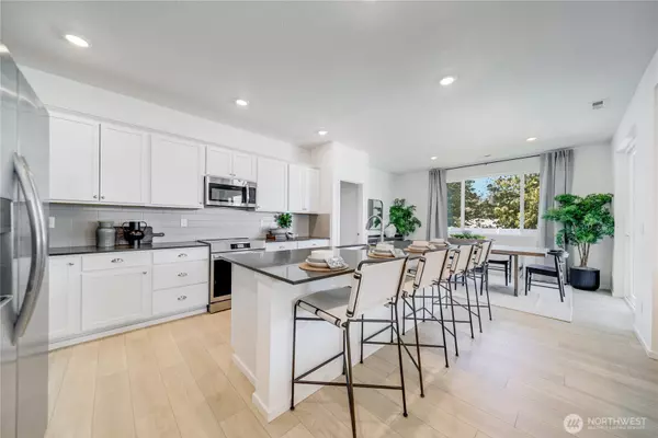 Port Orchard, WA 98367,6101 Crestner DR SW