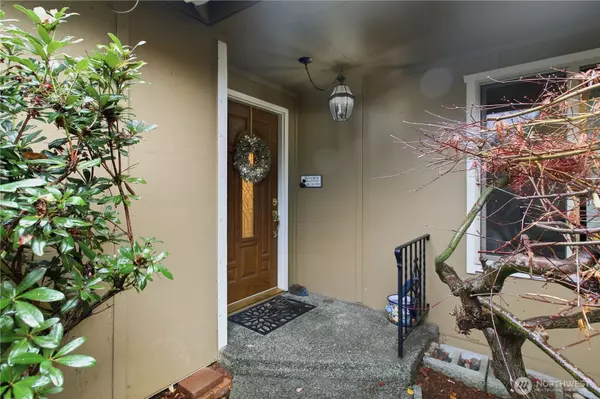 University Place, WA 98466,7117 40th ST W #18