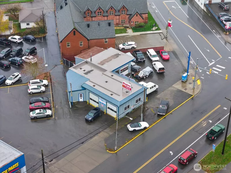 13 S Market BLVD, Chehalis, WA 98532