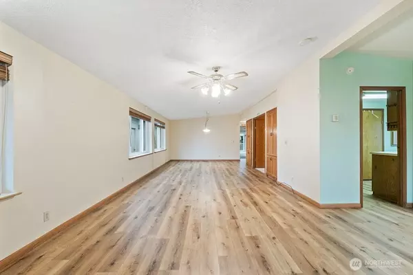 Auburn, WA 98002,1402 22nd ST NE #546