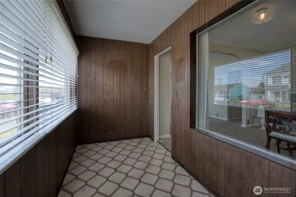 Aberdeen, WA 98520,1106 W Wishkah ST