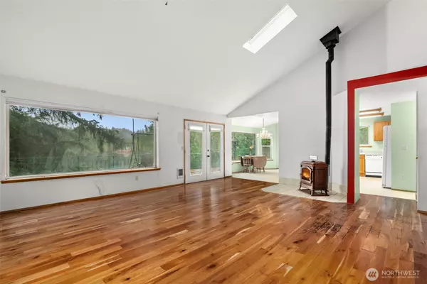 Bremerton, WA 98312,250 NE Panther Lake Rd