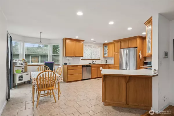 Tacoma, WA 98445,1032 138th ST E