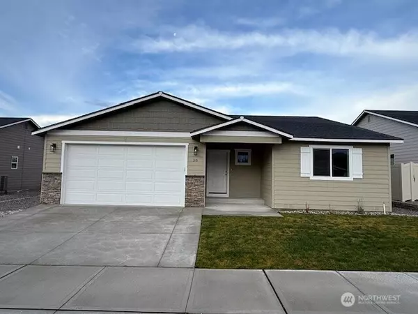 28 Salmon DR, Wenatchee, WA 98801