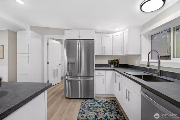 Bothell, WA 98021,931 236th PL SW