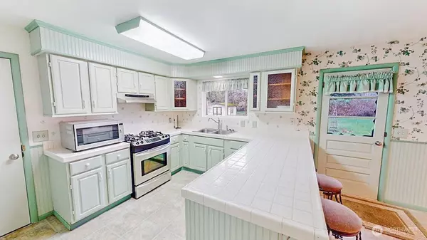 Bellingham, WA 98225,3000 Firwood AVE