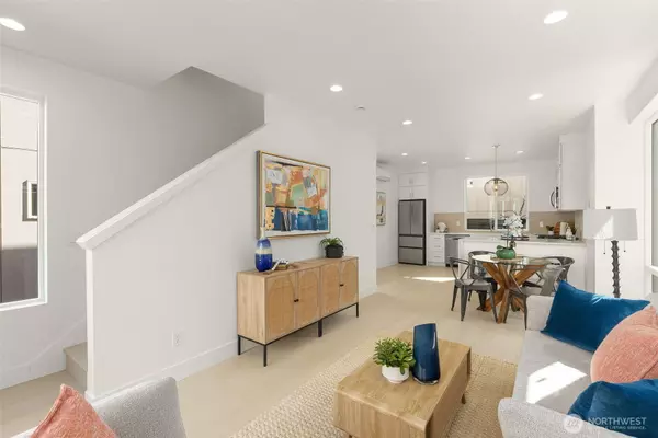 Seattle, WA 98103,911 N 98th ST #B