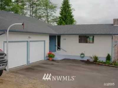 29 Parke LN, Longview, WA 98632