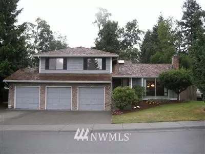 826 152nd PL SW, Lynnwood, WA 98087