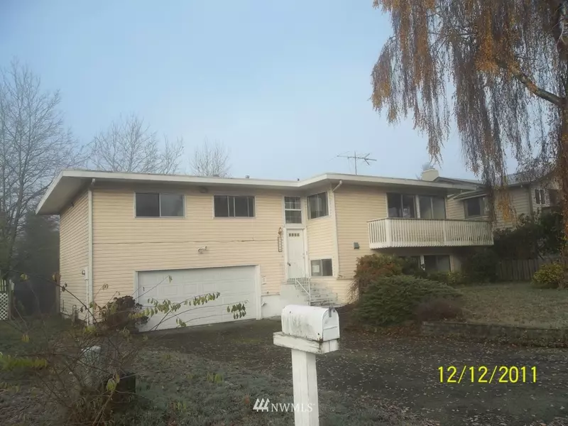 25509 32nd PL S, Kent, WA 98032