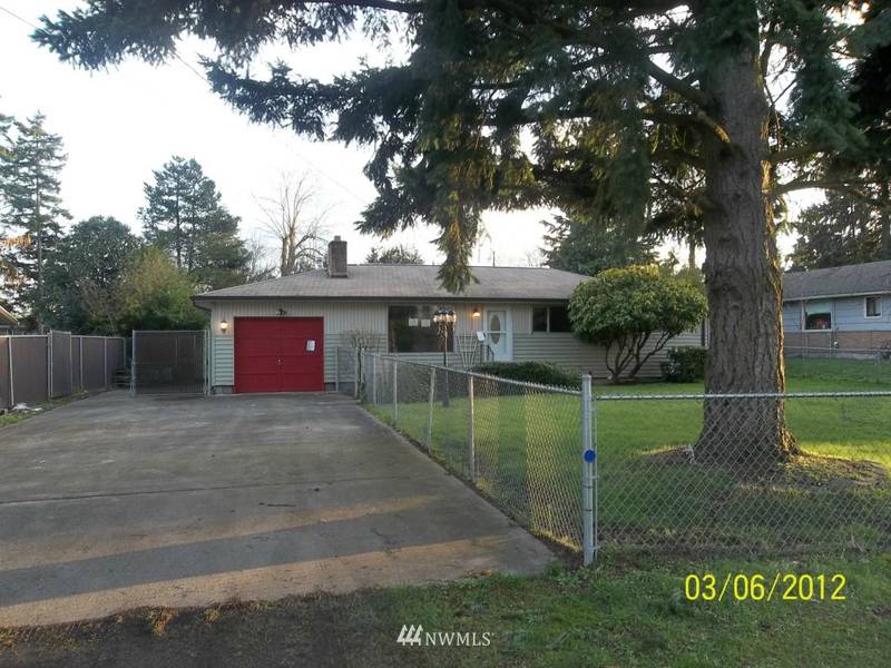 10529 SE 211th St ST, Kent, WA 98031