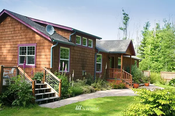 7440 Eagle Glen LN, Clinton, WA 98236