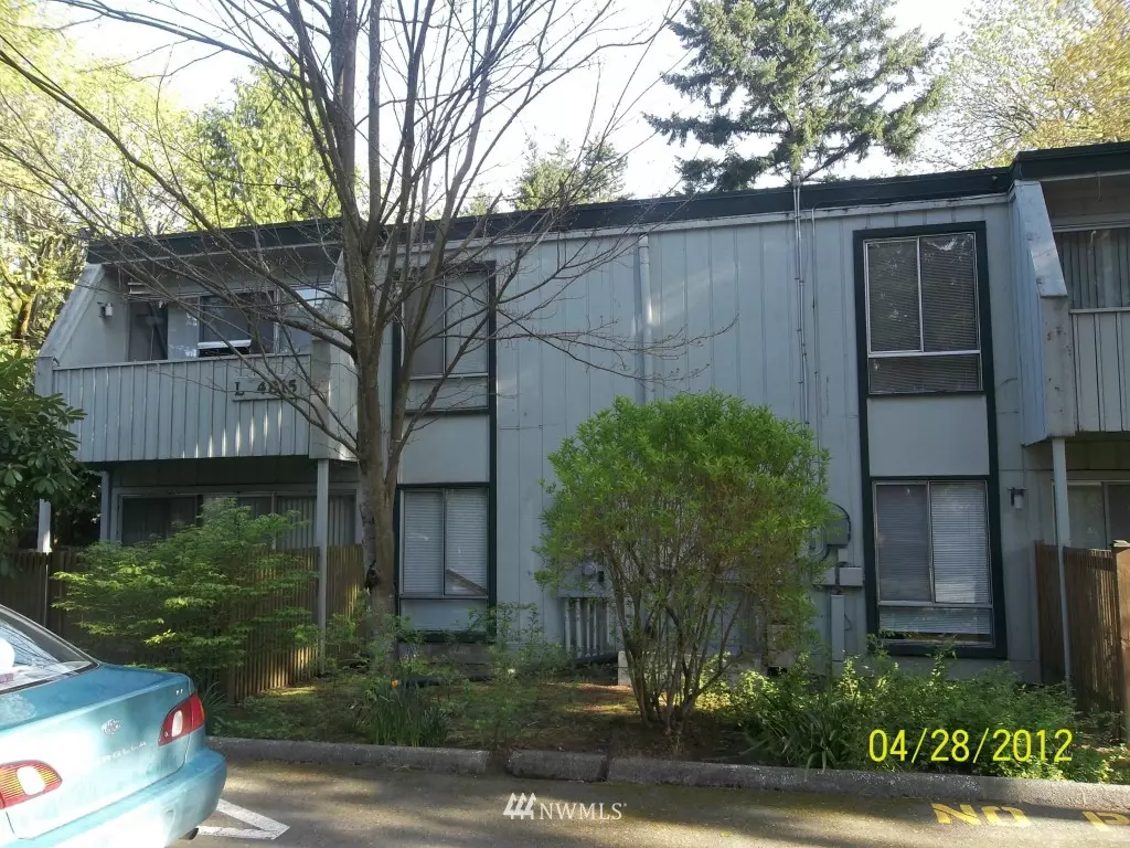 Lynnwood, WA 98037,4815 180th ST SW #L102