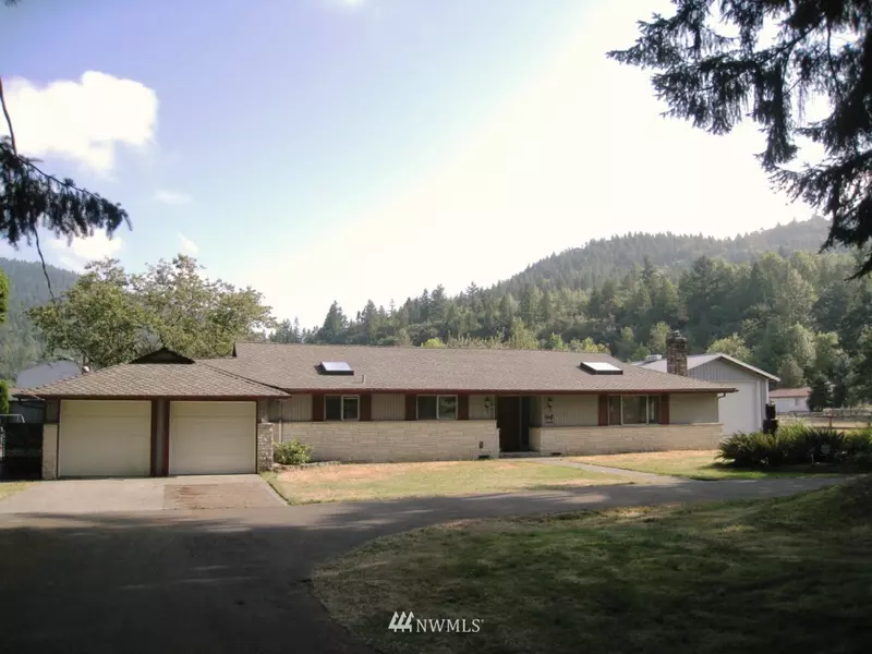 18602 SE May Valley RD, Issaquah, WA 98027