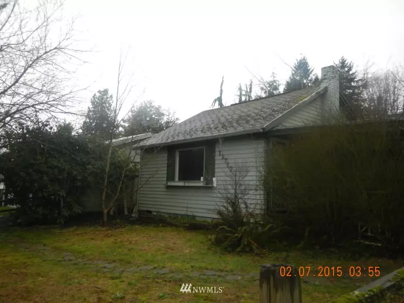 11717 12th AVE SW, Burien, WA 98146