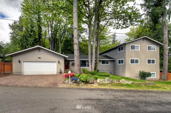 26519 214th AVE SE, Maple Valley, WA 98038