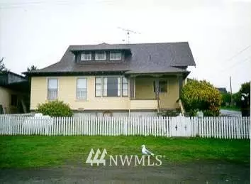 1002 Cass ST, Port Townsend, WA 98368