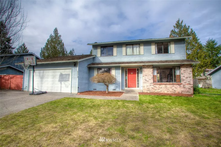 3773 SE Buckingham DR, Port Orchard, WA 98366