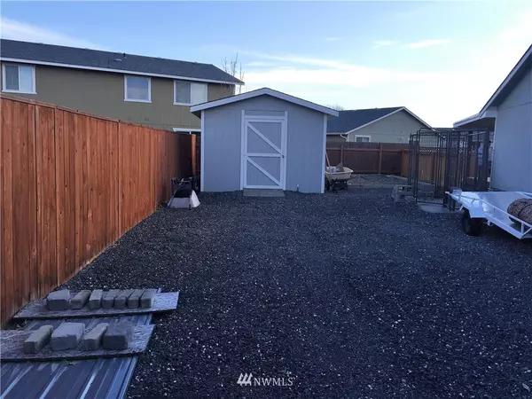 Moses Lake, WA 98837,1713 W Mockingbird ST