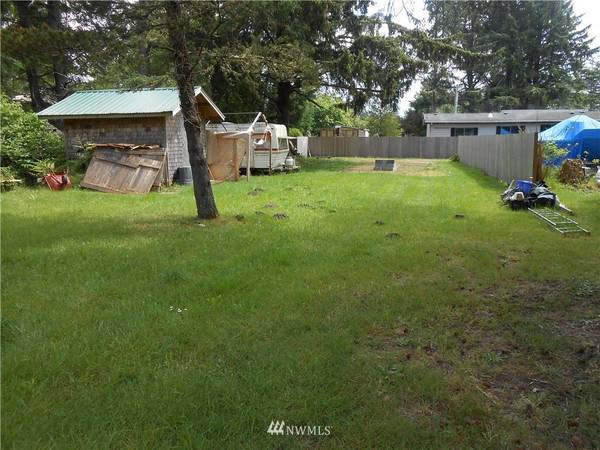 991 30th ST, Seaview, WA 98644