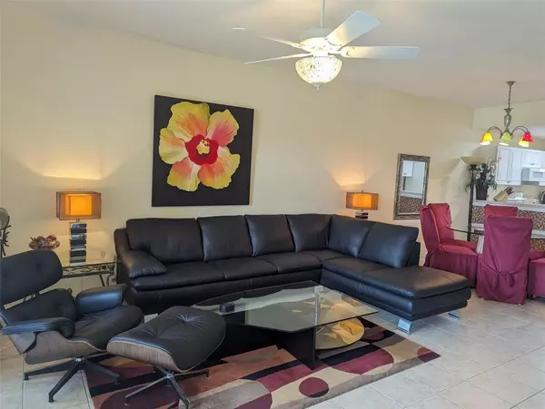 Sarasota, FL 34241,5350 HYLAND HILLS AVE #2512