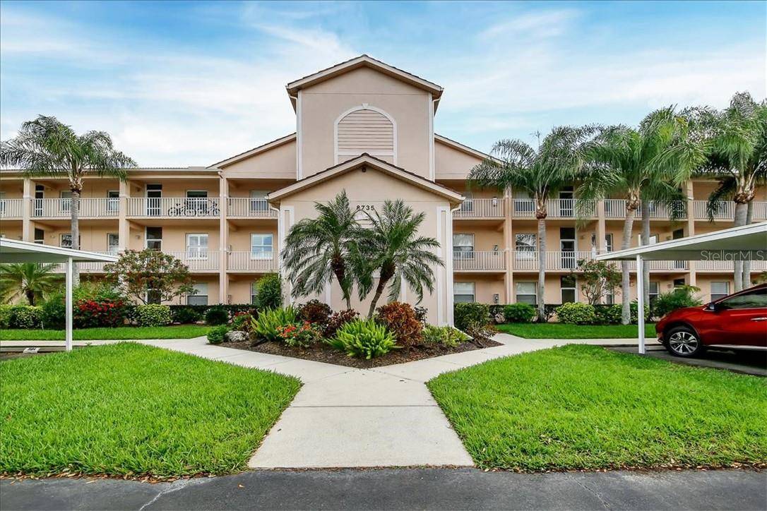 8735 OLDE HICKORY AVE #8302, Sarasota, FL 34238