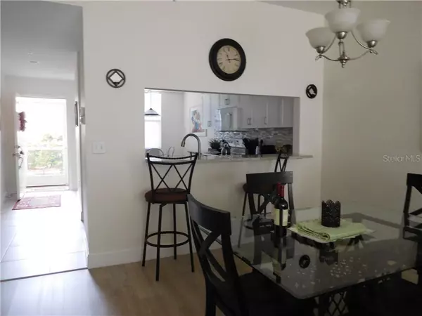 Sarasota, FL 34238,8735 OLDE HICKORY AVE #8104