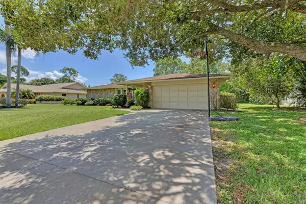 4218 VAUGHAN LN, Sarasota, FL 34241