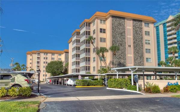 800 BENJAMIN FRANKLIN DR #704, Sarasota, FL 34236