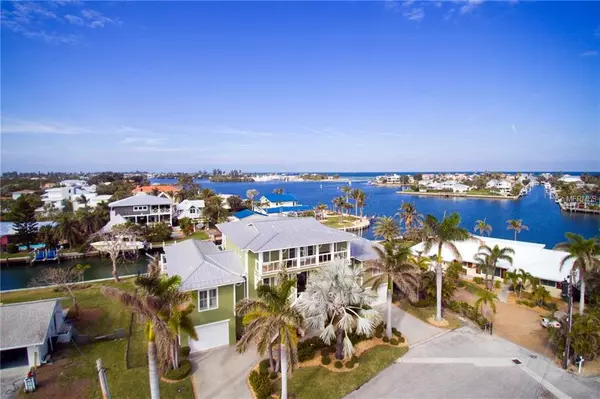 528 72ND ST, Holmes Beach, FL 34217