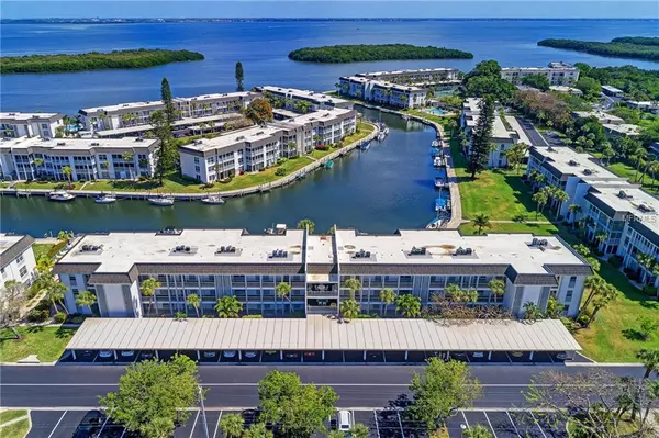 Longboat Key, FL 34228,4350 CHATHAM DR #305