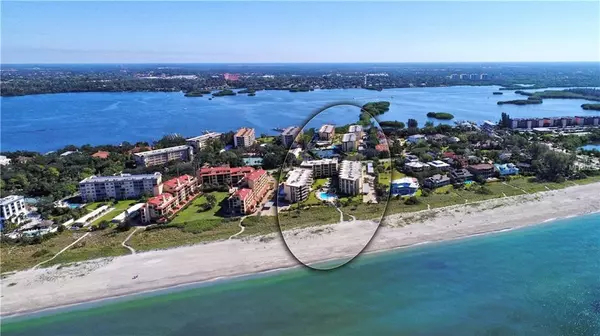 Sarasota, FL 34242,8776 MIDNIGHT PASS RD #304C