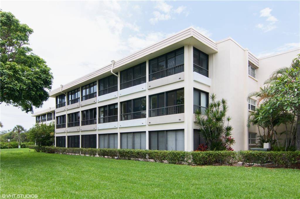 199 WHISPERING SANDS DR #201WAT, Sarasota, FL 34242